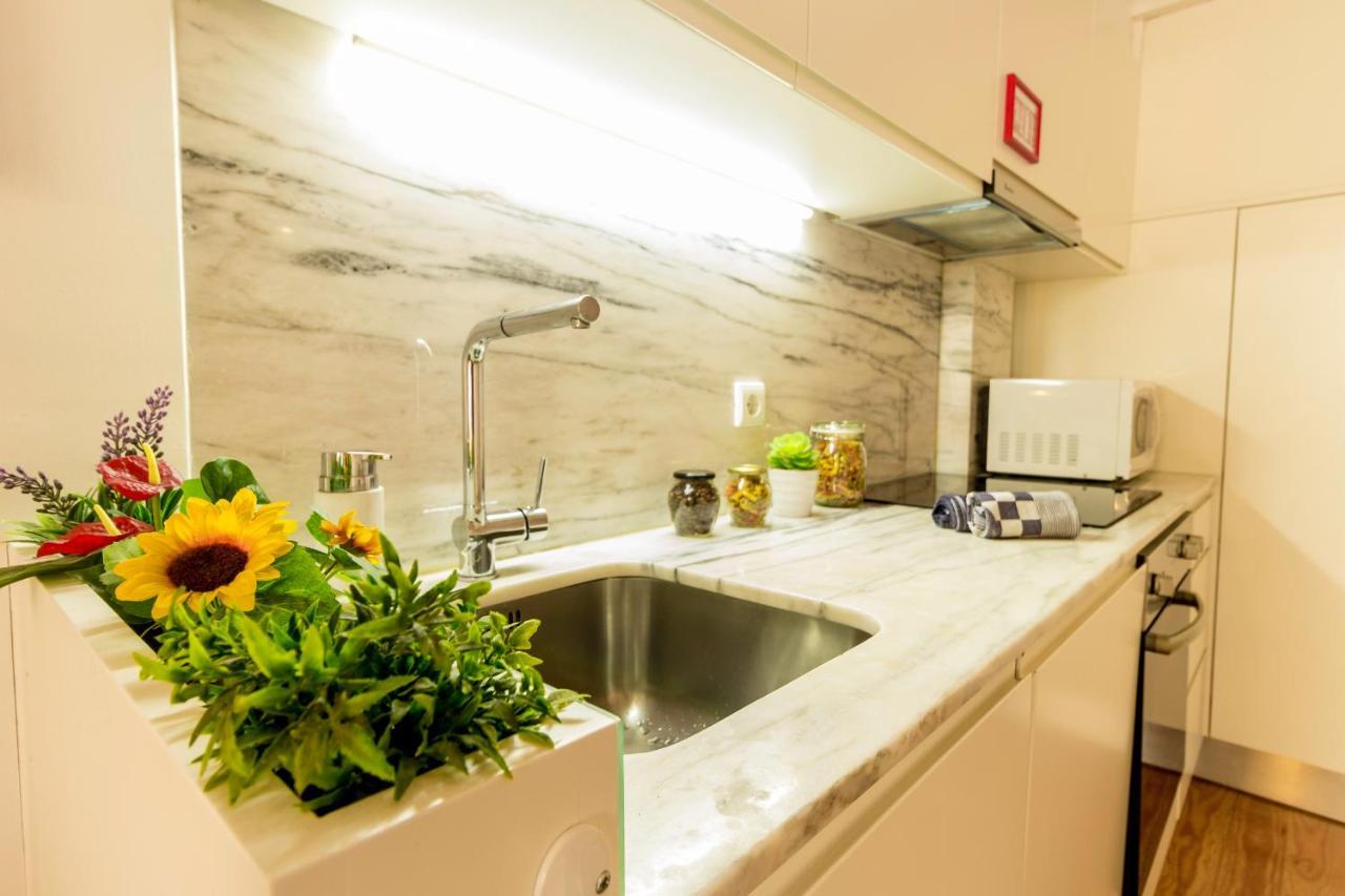 Guest H4U - Bonjardim Terrasse Center Apartment ปอร์โต ภายนอก รูปภาพ